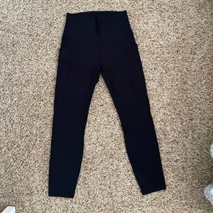 Lululemon HR Align pant high rise 25” w/ side pockets and back drop-in pocket.